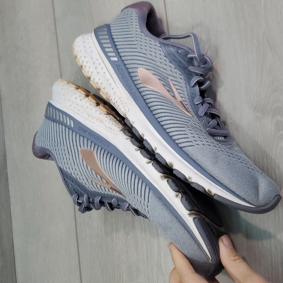 Brooks Womens Adrenaline GTS 20 Running Sneakers shoes 10.5 Medium B - Picture 8 of 13